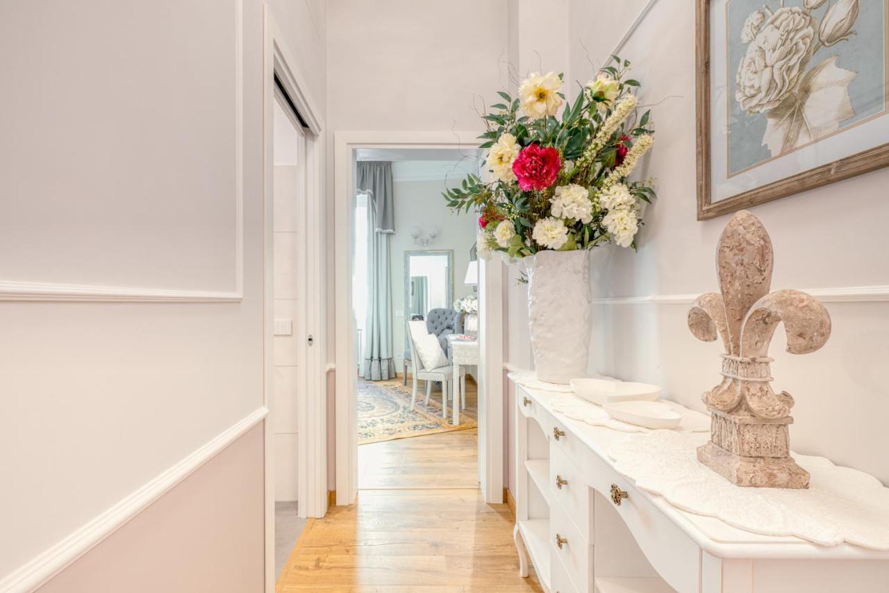 Luxury Stars In Rome - Andromeda Apartment In Colosseum 외부 사진