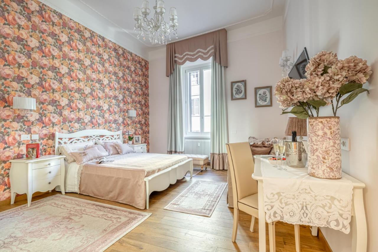 Luxury Stars In Rome - Andromeda Apartment In Colosseum 외부 사진